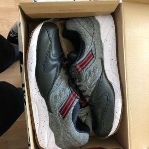 Saucony Grid 9000 letterman men’s 10.5